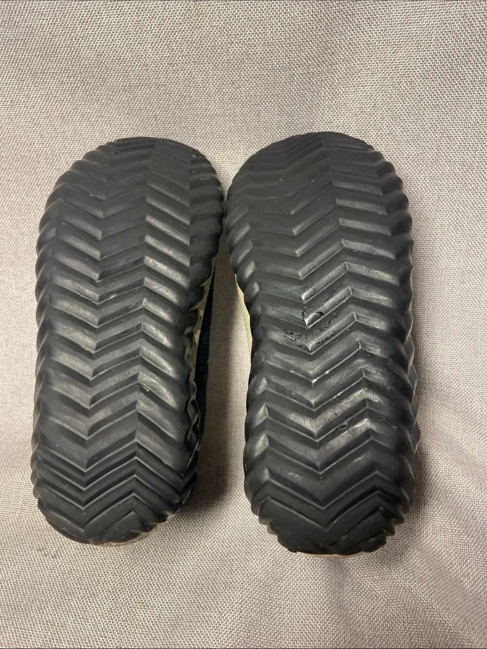 Sorel Kids Suede Lace-Up Waterproof Boots. Size 1